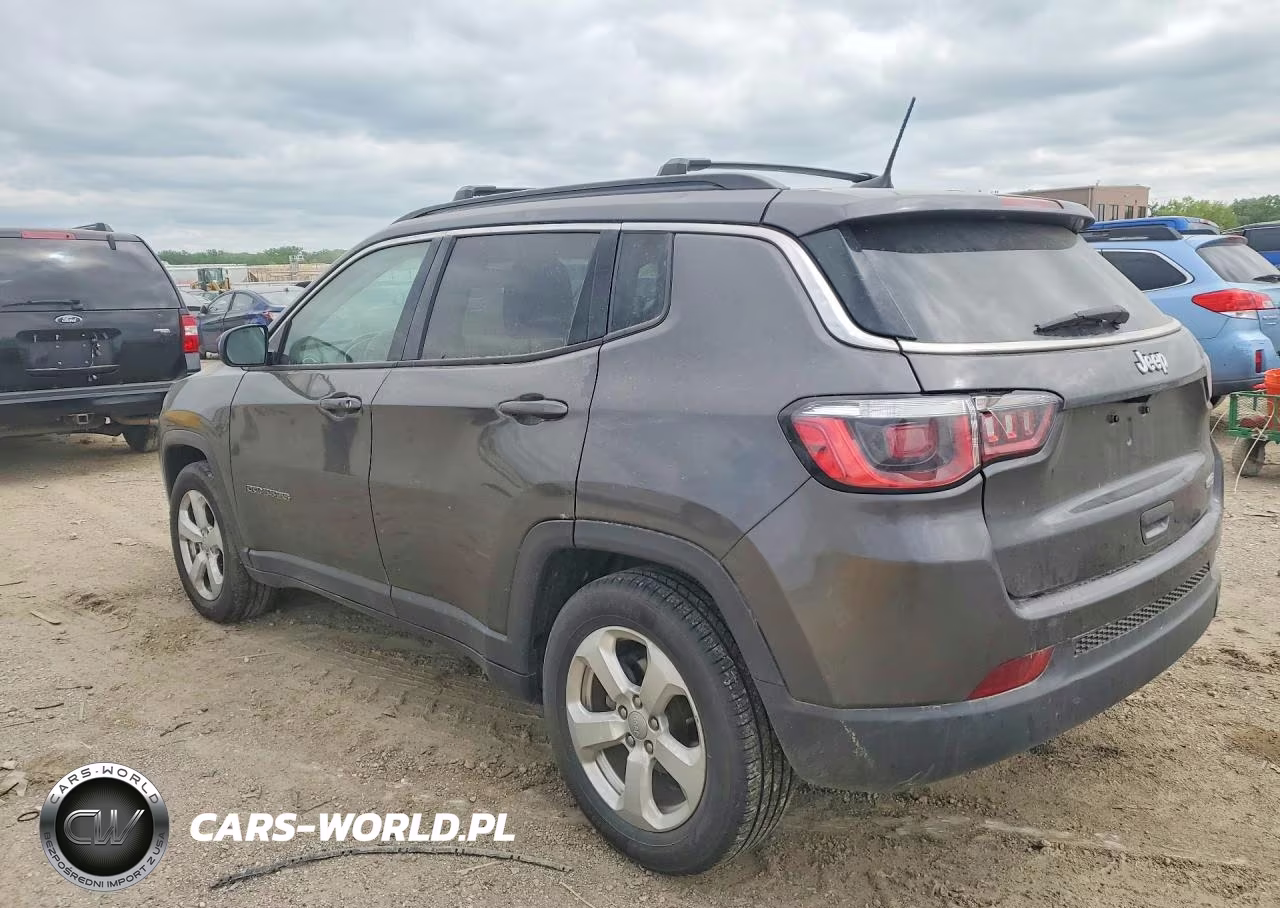 2019 Jeep Compass Latitude VIN:3C4NJCBB8KT652261 - 2