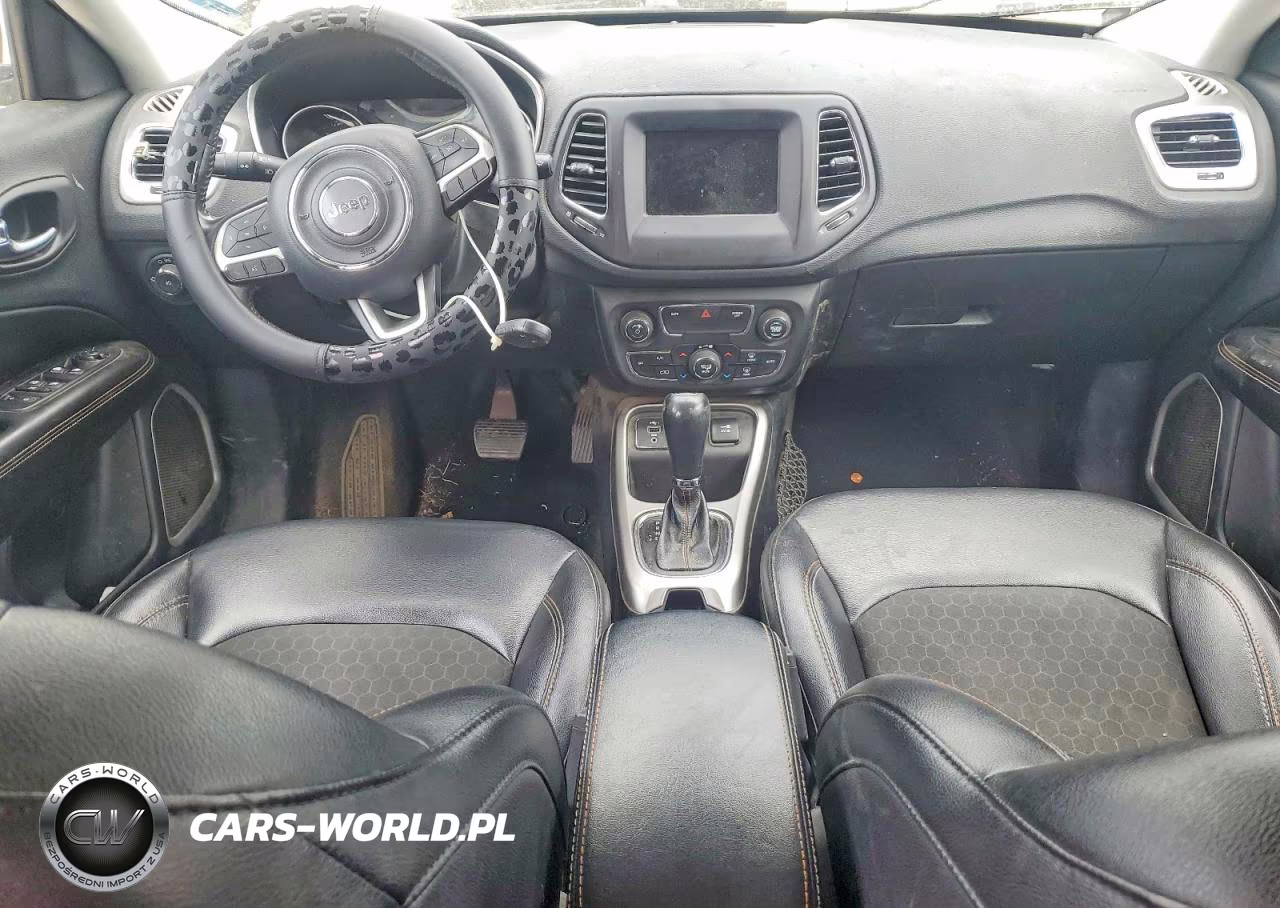 2019 Jeep Compass Latitude VIN:3C4NJCBB8KT652261 - 8