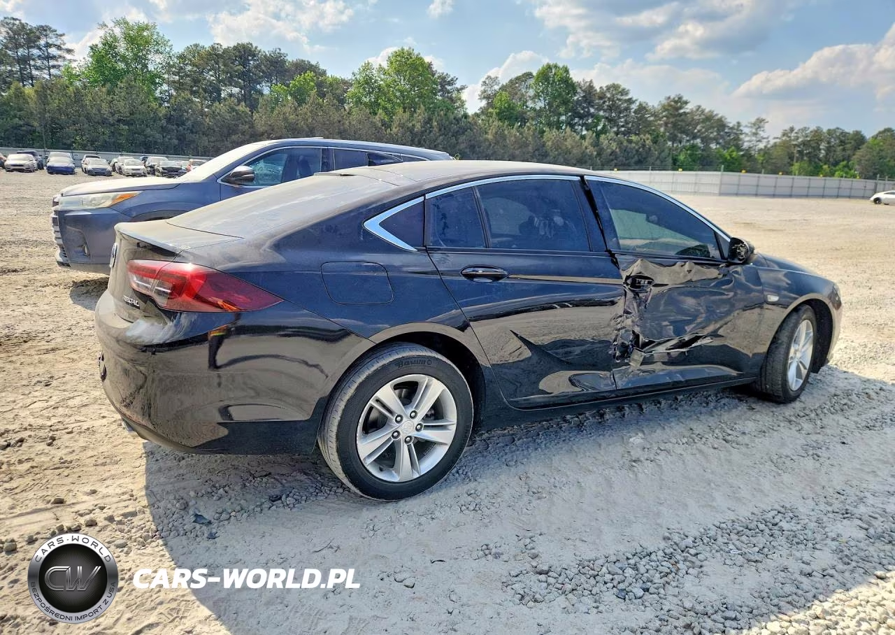 2018 Buick Regal Preferred VIN:W04GL6SX7J1078896 - 3