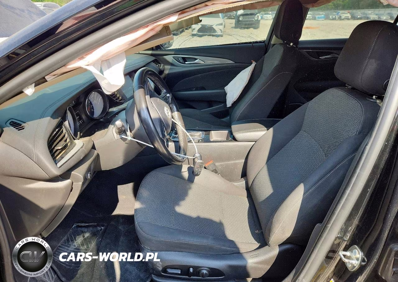 2018 Buick Regal Preferred VIN:W04GL6SX7J1078896 - 7