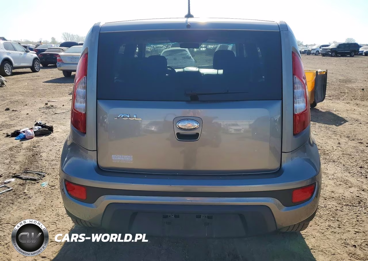 2013 Kia Soul + VIN:KNDJT2A62D7594940 - 6