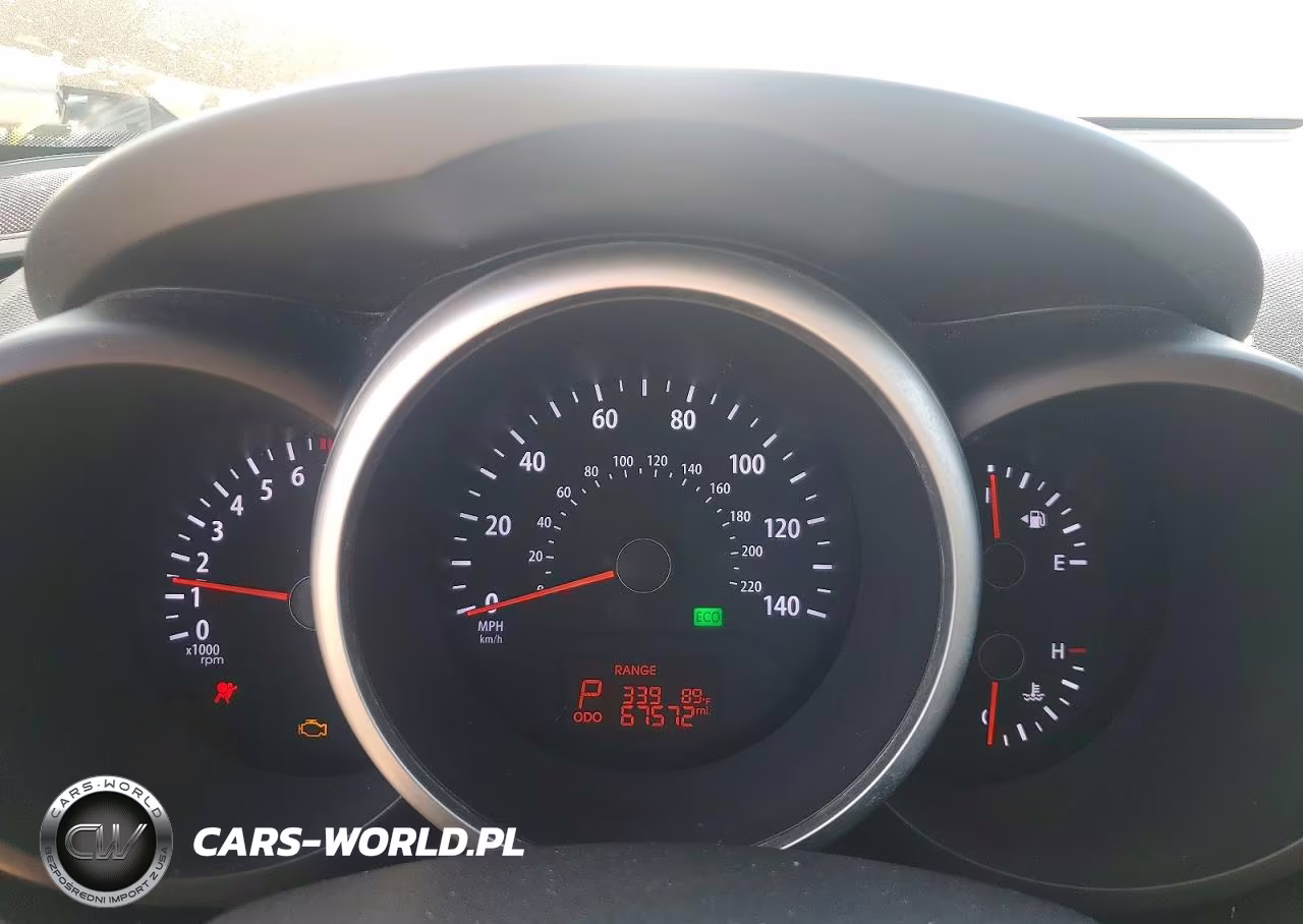 2013 Kia Soul + VIN:KNDJT2A62D7594940 - 9