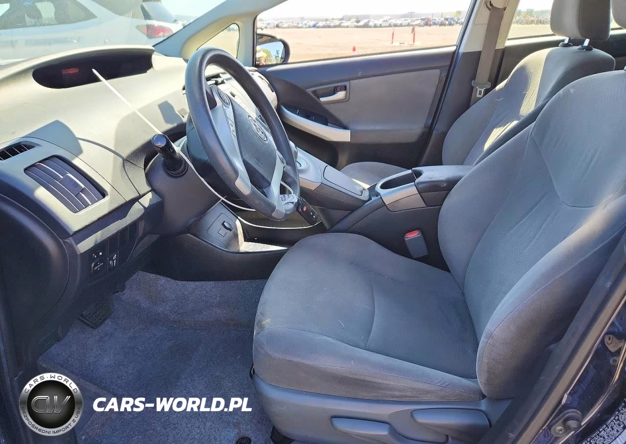 2015 Toyota Prius Three VIN:JTDKN3DU4F0466452 - 7
