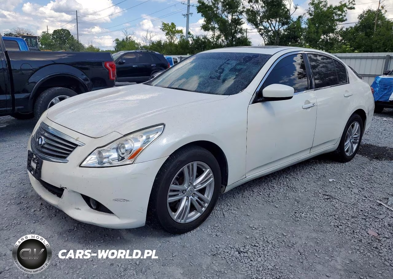 2015 Infiniti Q40 Base