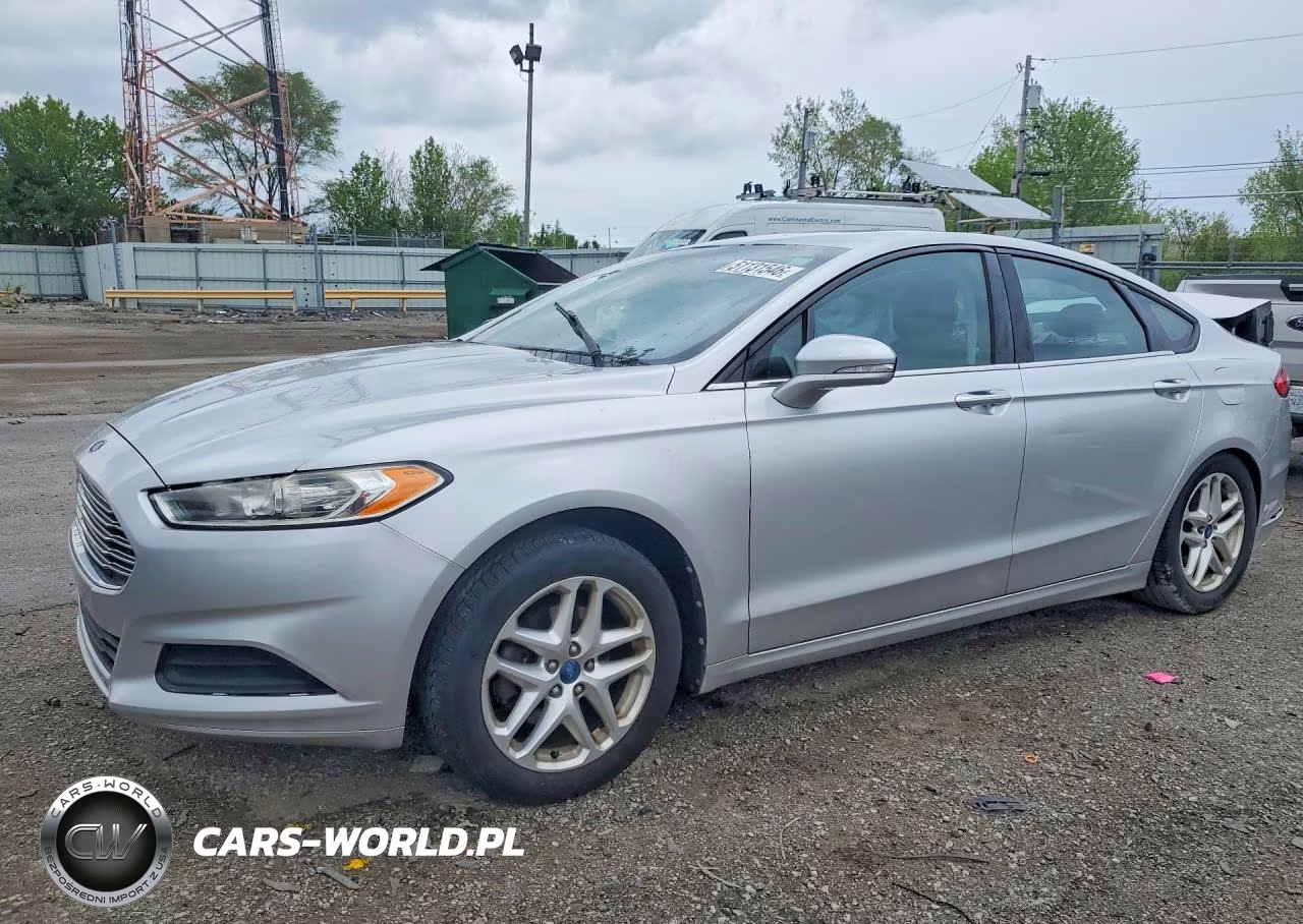 2013 Ford Fusion Se – zdjęcie 1 z 13