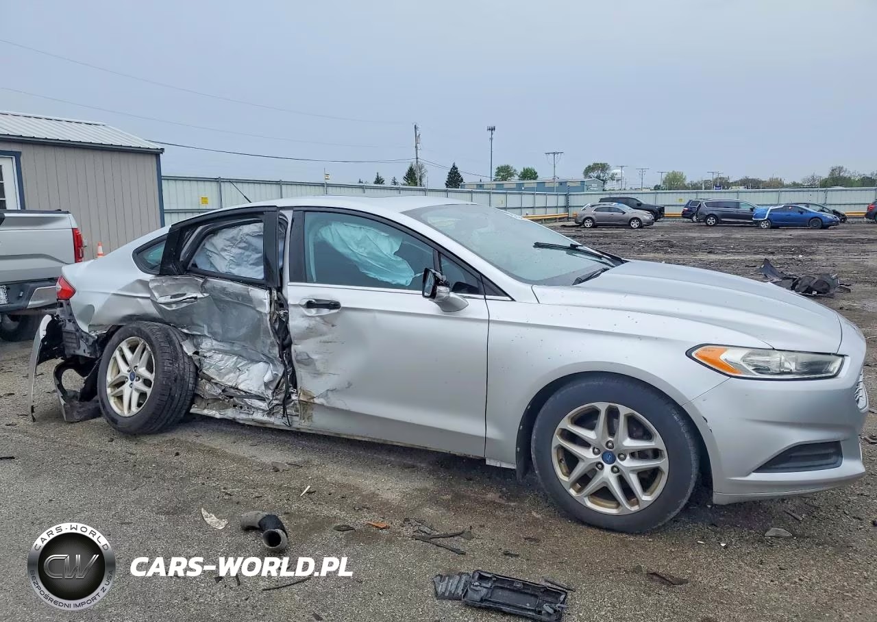 2013 Ford Fusion Se VIN:3FA6P0H73DR190458 - 4