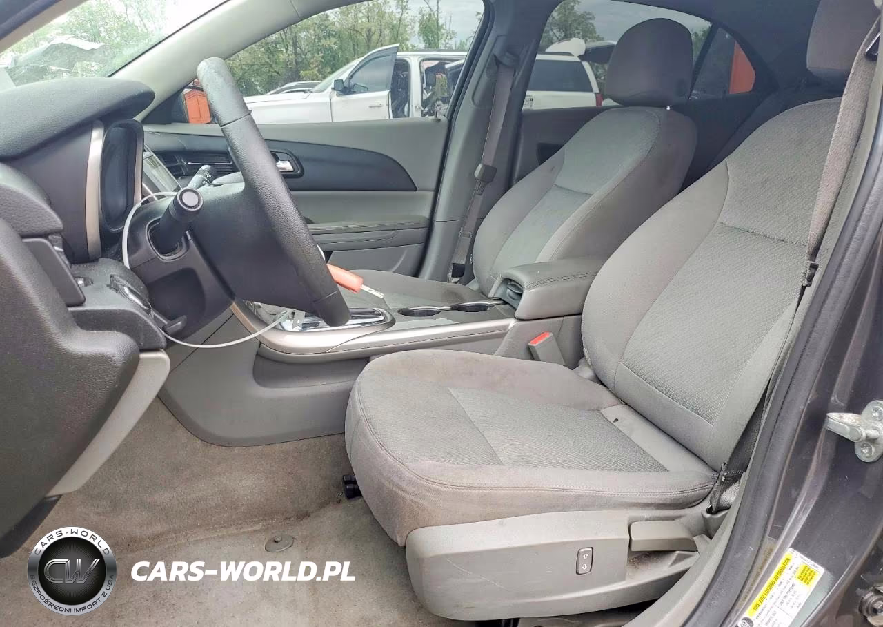 2013 Chevrolet Malibu Ls VIN:1G11B5SA2DF330803 - 7