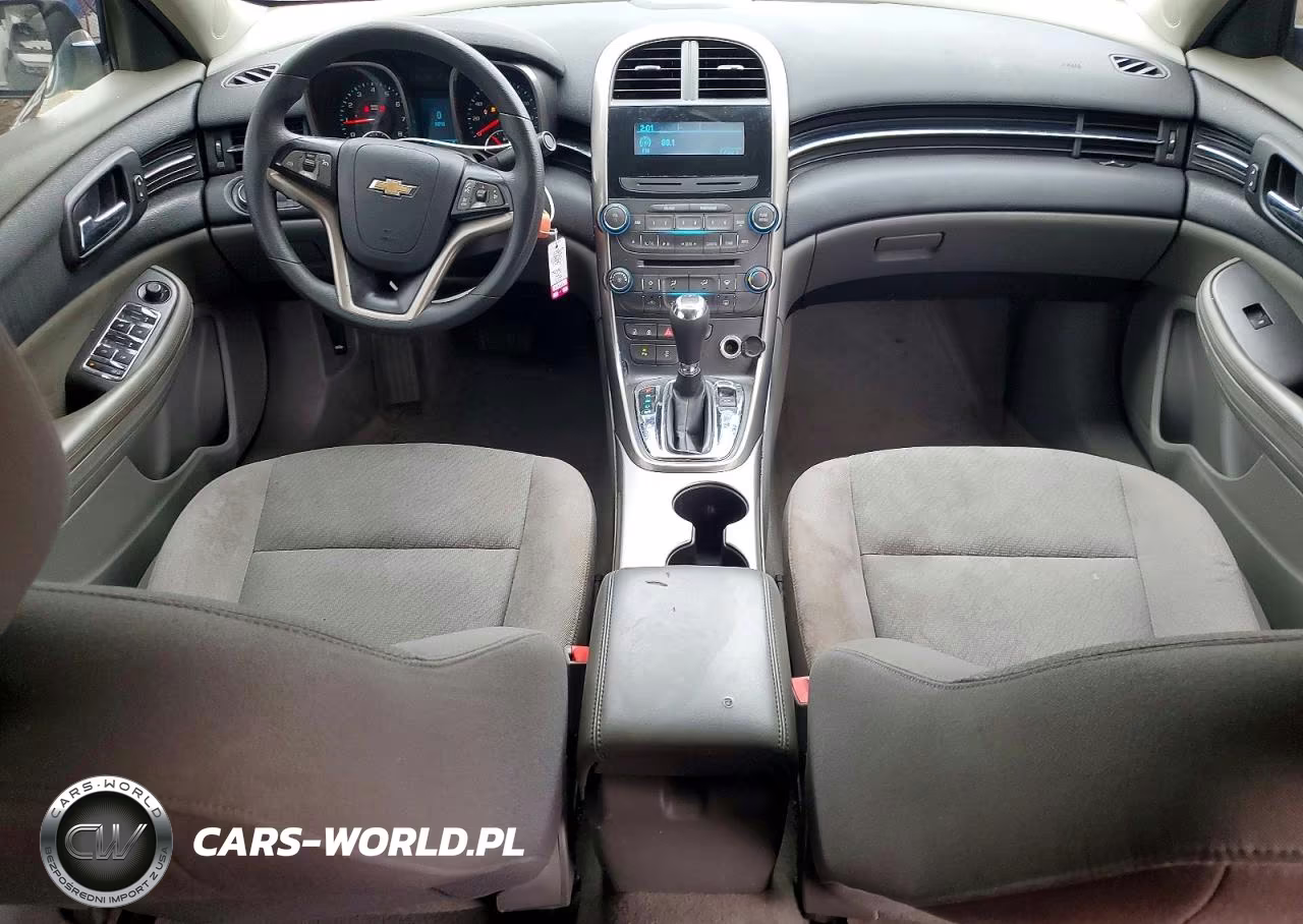 2013 Chevrolet Malibu Ls VIN:1G11B5SA2DF330803 - 8