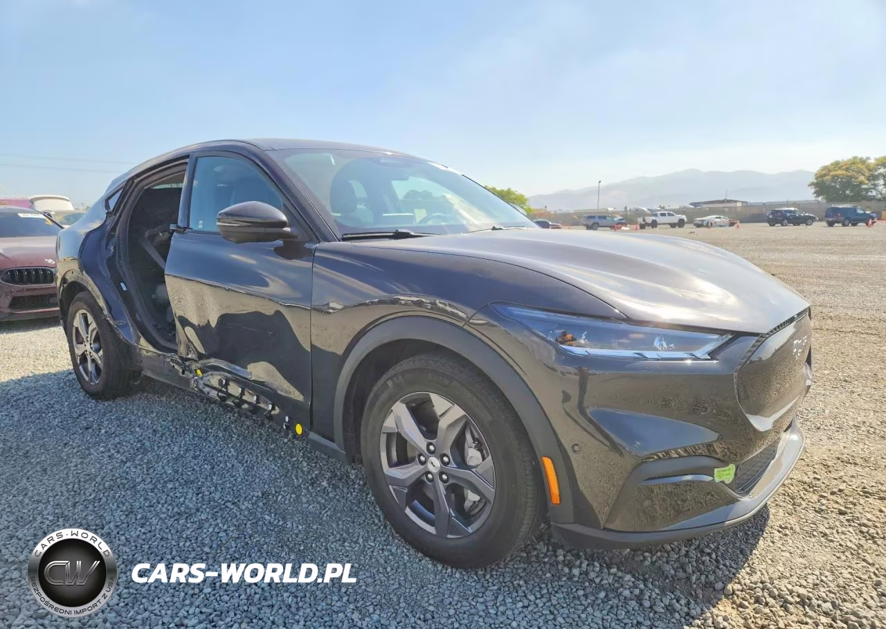 2022 Ford Mustang Mach-E Select VIN:3FMTK1RM0NMA38637 - 4