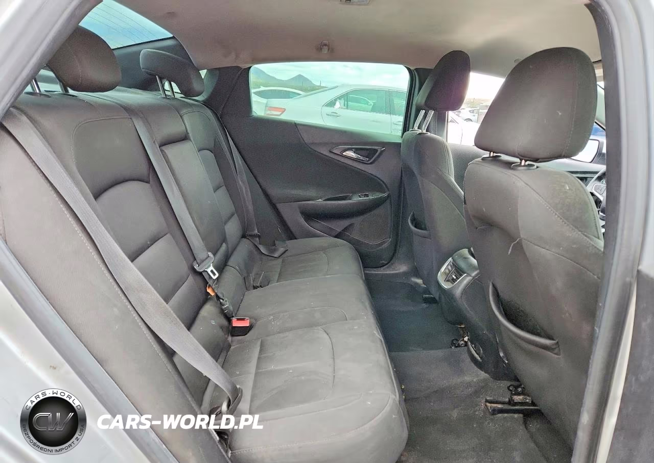 2018 Chevrolet Malibu Hybrid VIN:1G1ZF5SUXJF176399 - 10