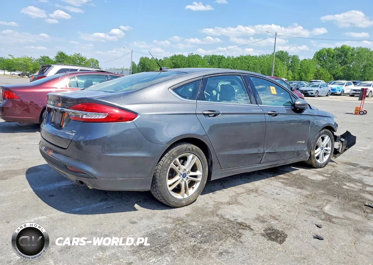 2018 Ford Fusion Se Hybrid VIN:3FA6P0LU6JR235269 - 3