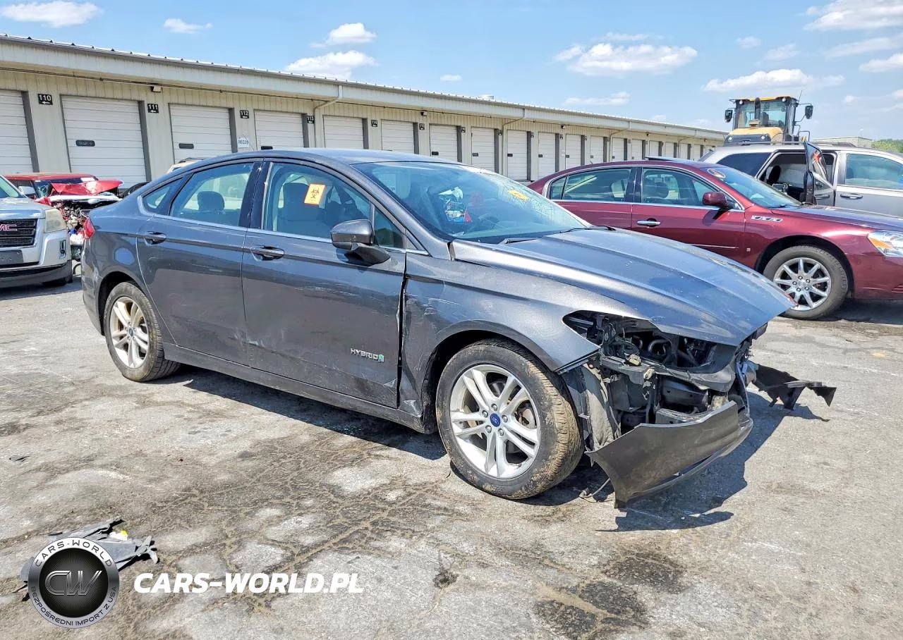 2018 Ford Fusion Se Hybrid VIN:3FA6P0LU6JR235269 - 4