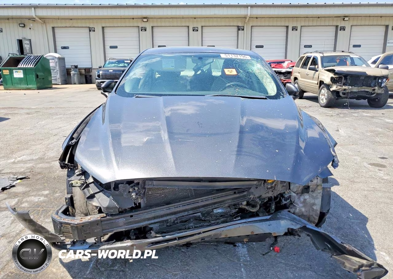 2018 Ford Fusion Se Hybrid VIN:3FA6P0LU6JR235269 - 5