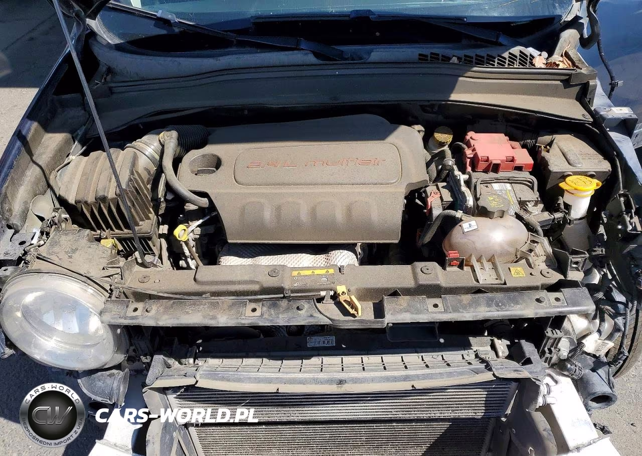 2021 Jeep Renegade Latitude VIN:ZACNJCBB0MPM24231 - 12