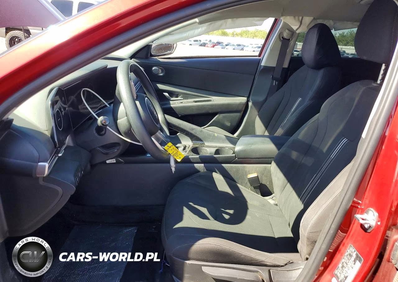 2024 Hyundai Elantra Blue VIN:KMHLM4DJ3RU105032 - 7