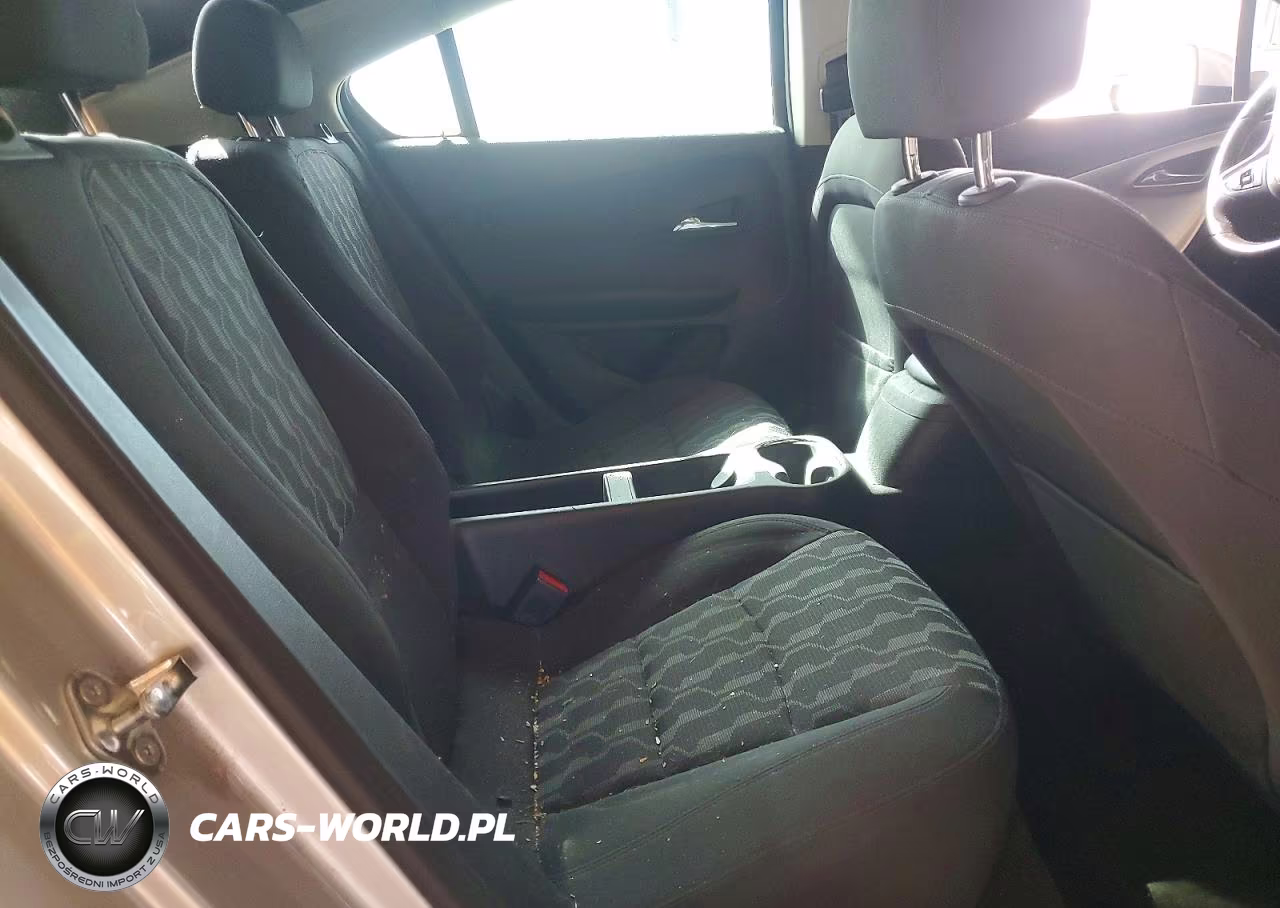 2015 Chev Volt VIN:1G1RA6E45FU119109 - 10
