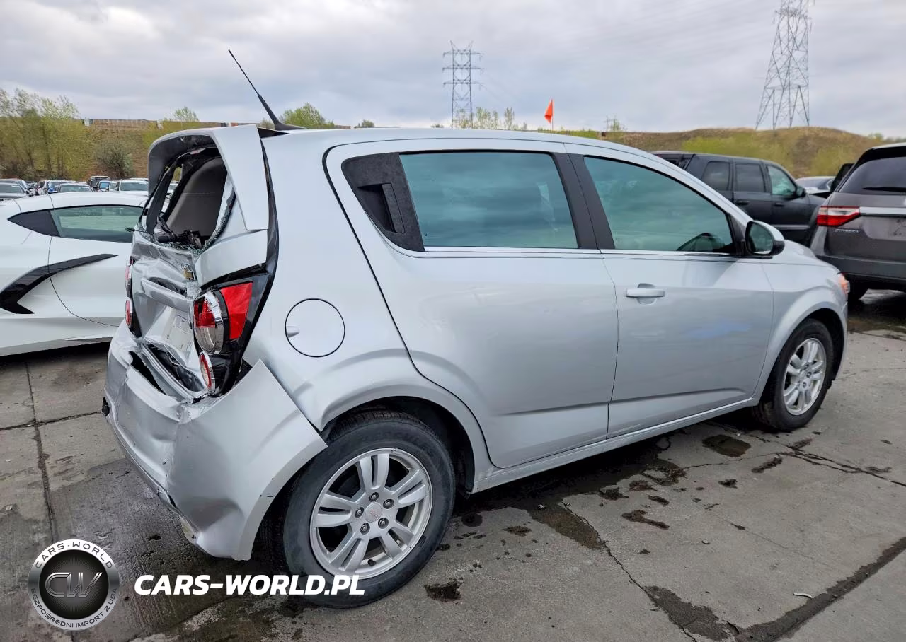2013 Chevrolet Sonic Lt VIN:1G1JC6SB8D4160907 - 3
