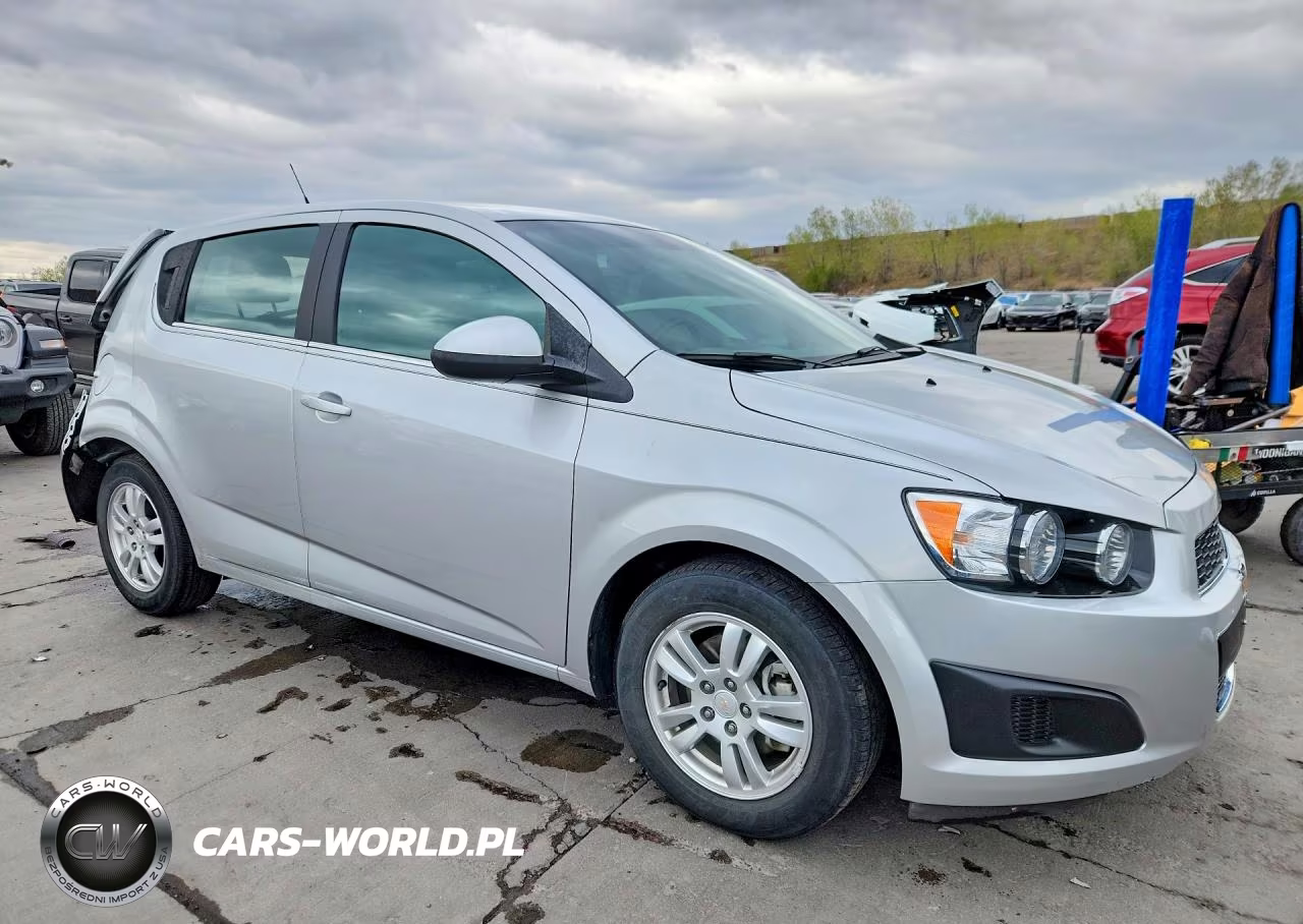 2013 Chevrolet Sonic Lt VIN:1G1JC6SB8D4160907 - 4