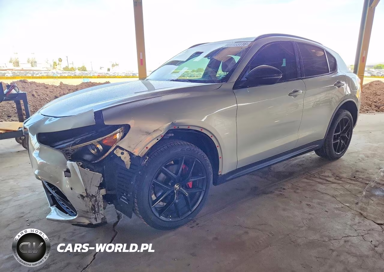 2020 Alfa Romeo Stelvio