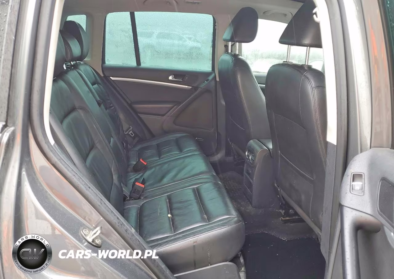 2012 Volkswagen Tiguan S VIN:WVGBV7AX8CW088341 - 11
