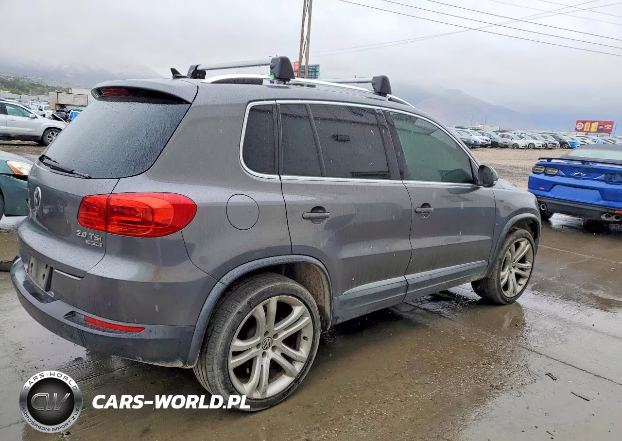 2012 Volkswagen Tiguan S VIN:WVGBV7AX8CW088341 - 3