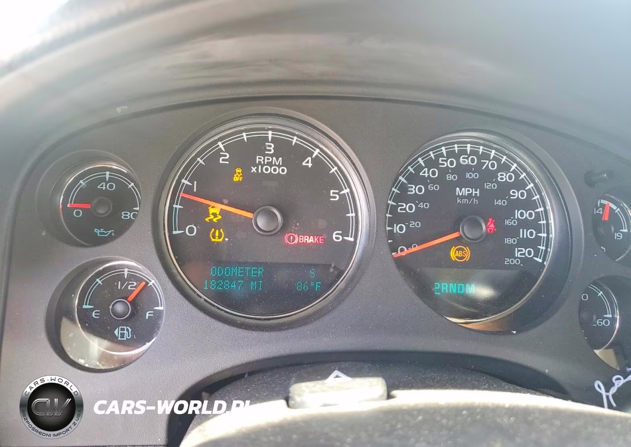 2014 Chev Suburban K1500 Ltz VIN:1GNSKKE73ER148710 - 8