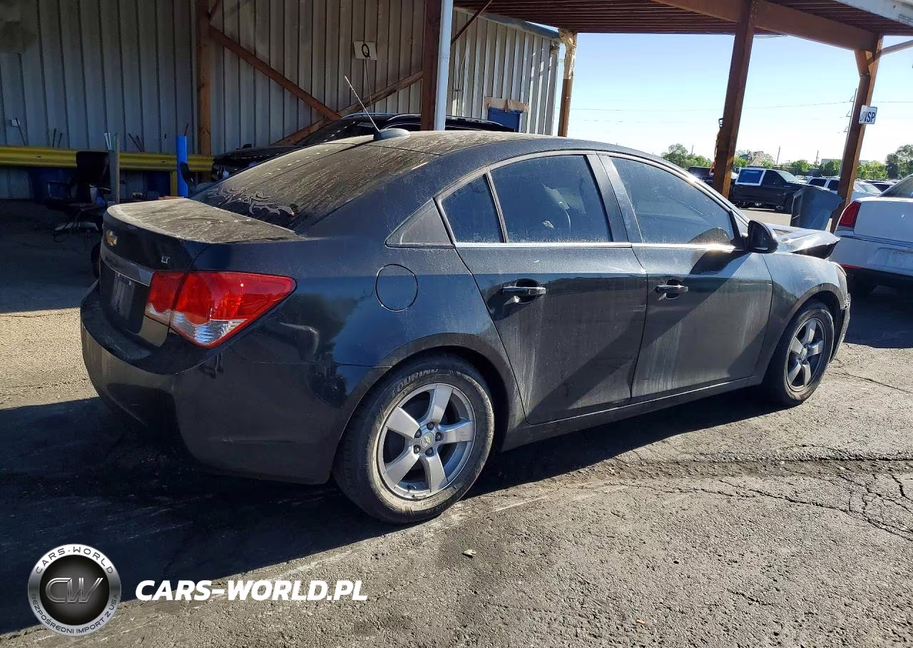 2015 Chevrolet Cruze Lt VIN:1G1PC5SBXF7190612 - 3