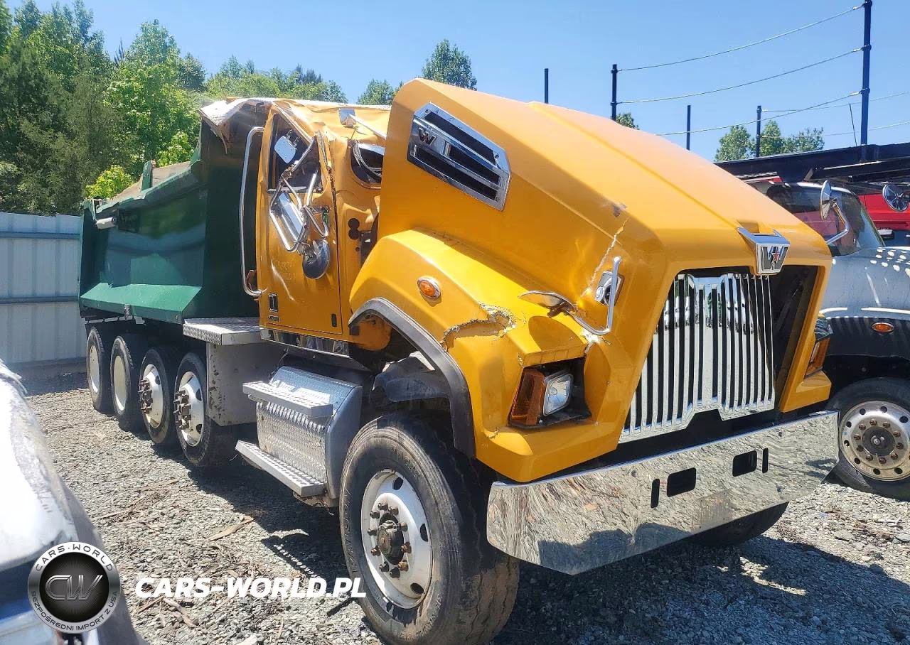 2023 Western Star 4700 Dump Truck