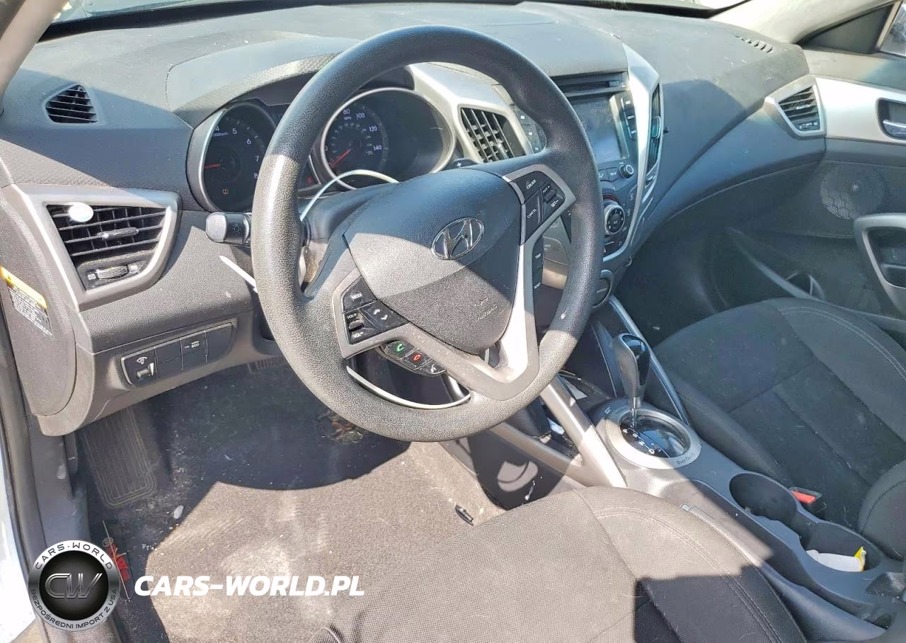 2015 Hyundai Veloster VIN:KMHTC6AD9FU242887 - 8