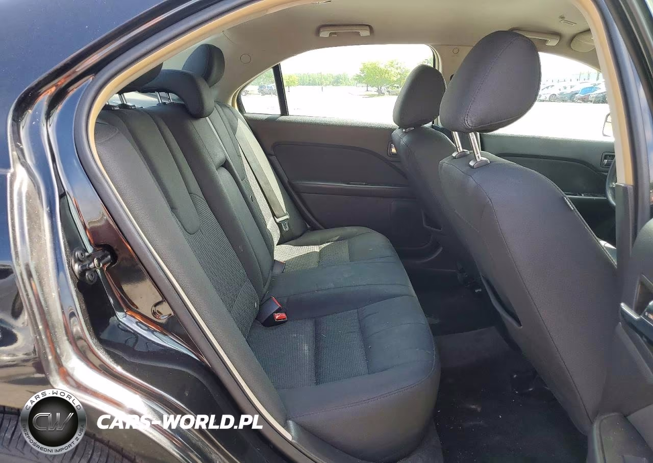 2012 Ford Fusion Se VIN:3FAHP0HA1CR210757 - 10