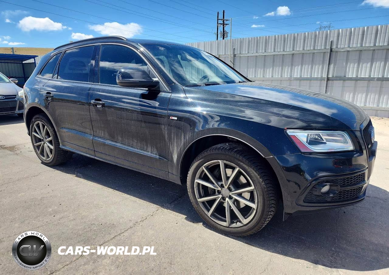 2015 Audi Q5 Prestige VIN:WA1WGAFP9FA064910 - 4