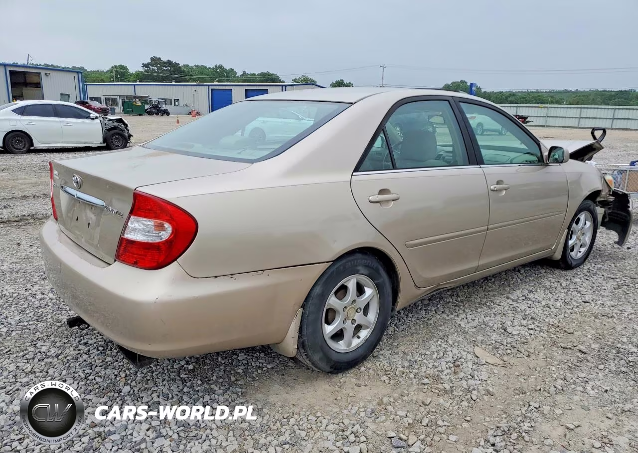 2002 Toyota Camry VIN:4T1BE32K12U588654 - 3