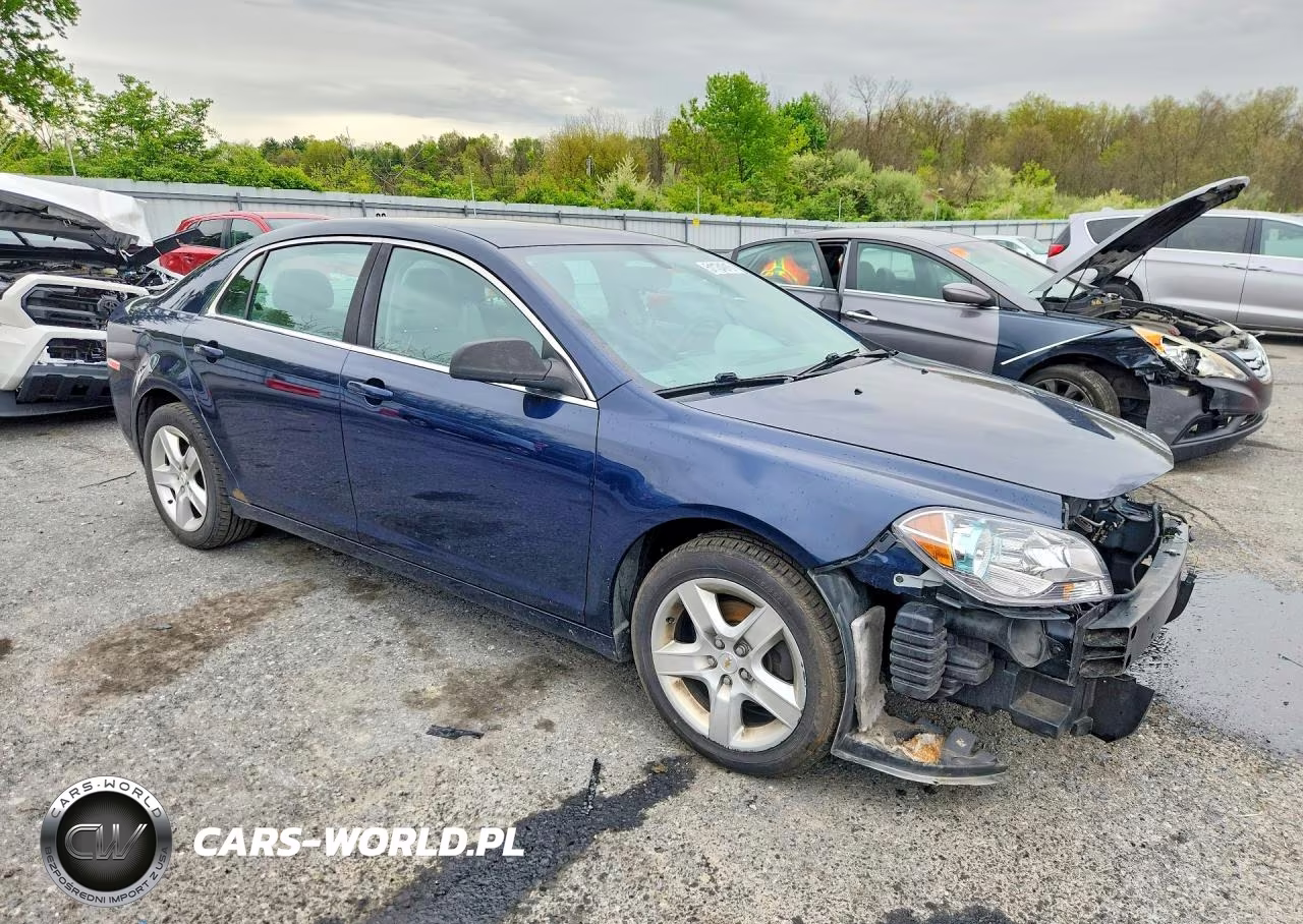 2012 Chevrolet Malibu Ls VIN:1G1ZB5E03CF327719 - 4