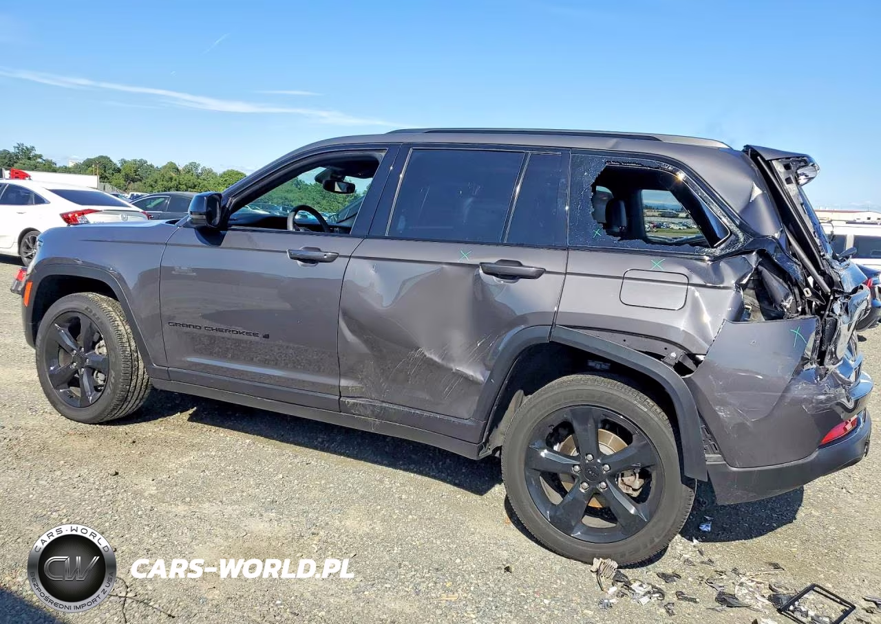 2023 Jeep Grand Cherokee Laredo VIN:1C4RJHAG9PC660108 - 2
