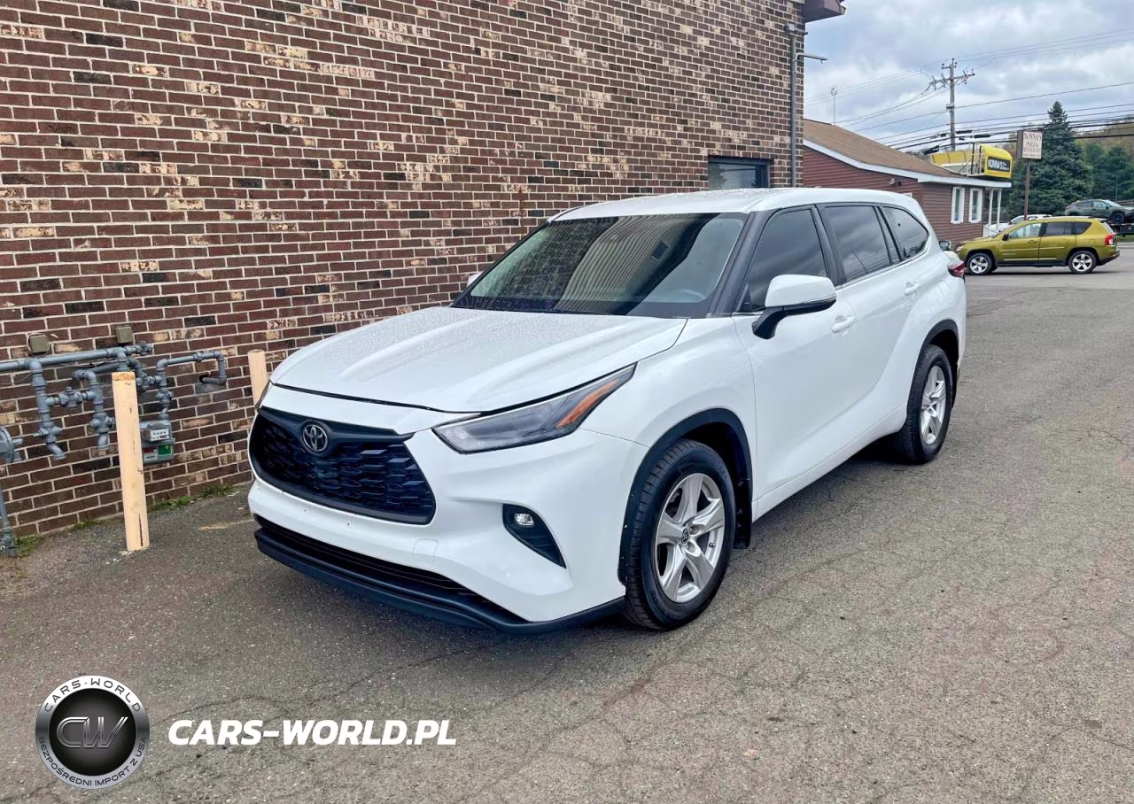 TOYOTA HIGHLANDER