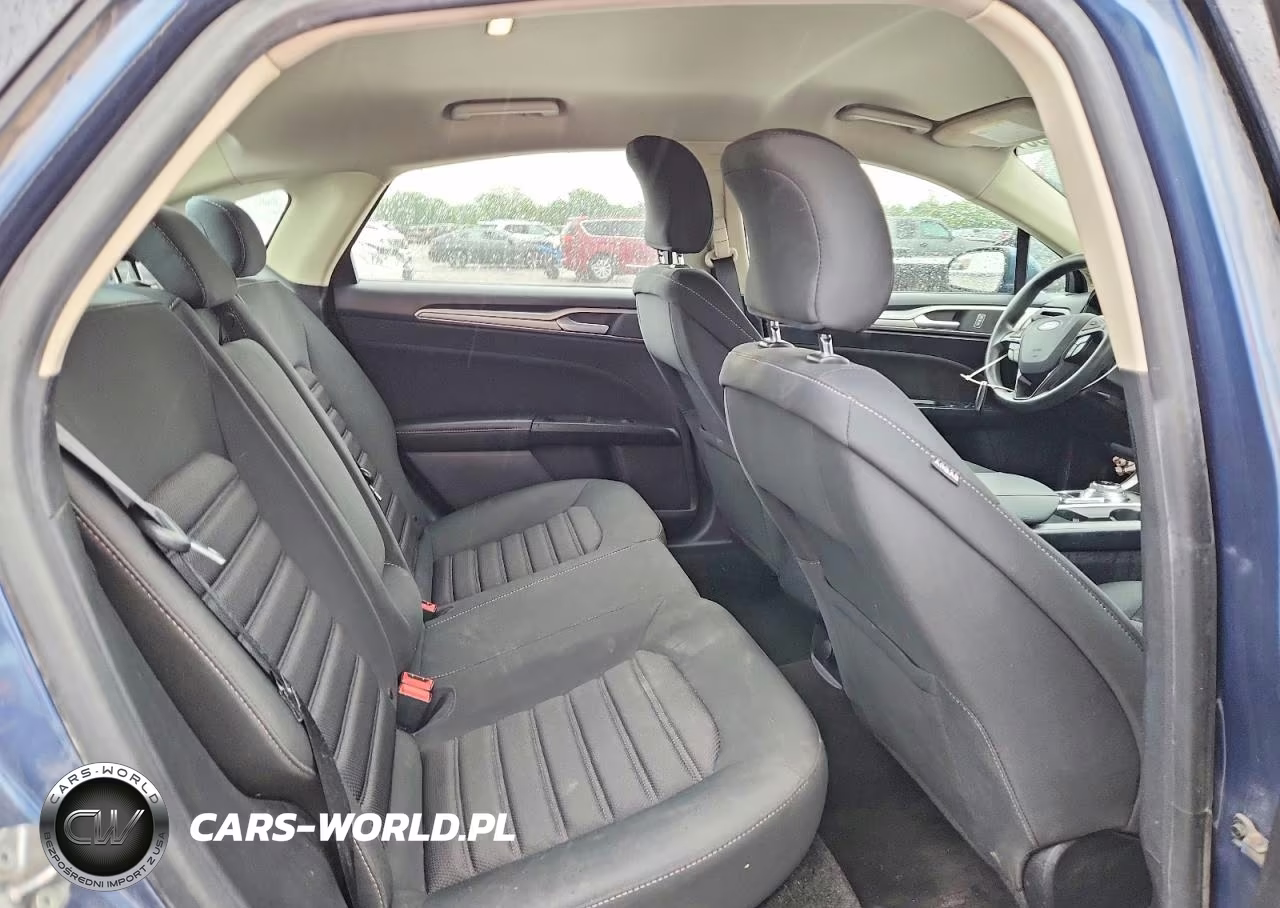 2018 Ford Fusion Se VIN:3FA6P0H78JR272567 - 10
