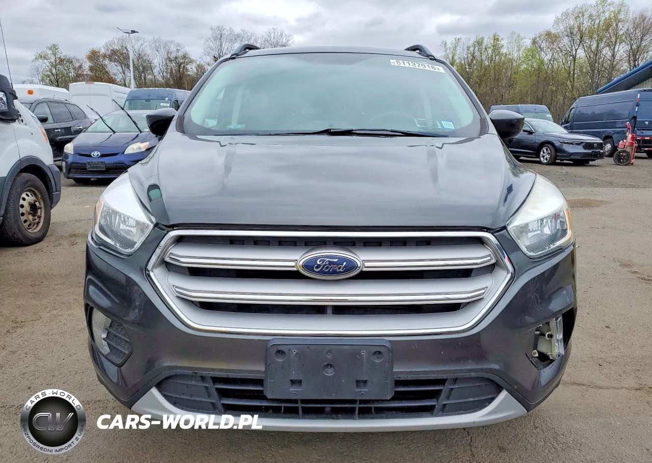 2018 Ford Escape Se VIN:1FMCU9GD7JUA70065 - 5