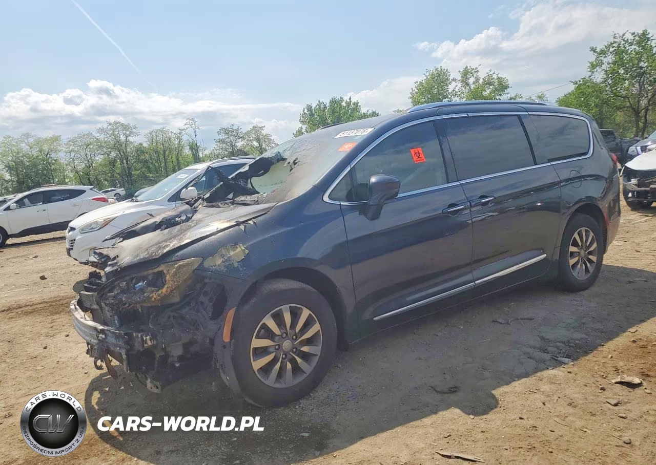 2020 Chrysler Pacifica Touring L Plus