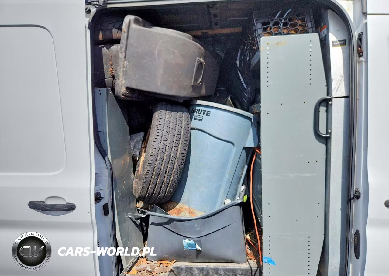 2020 Ford Transit T-250 VIN:1FTBR2C81LKA07933 - 11