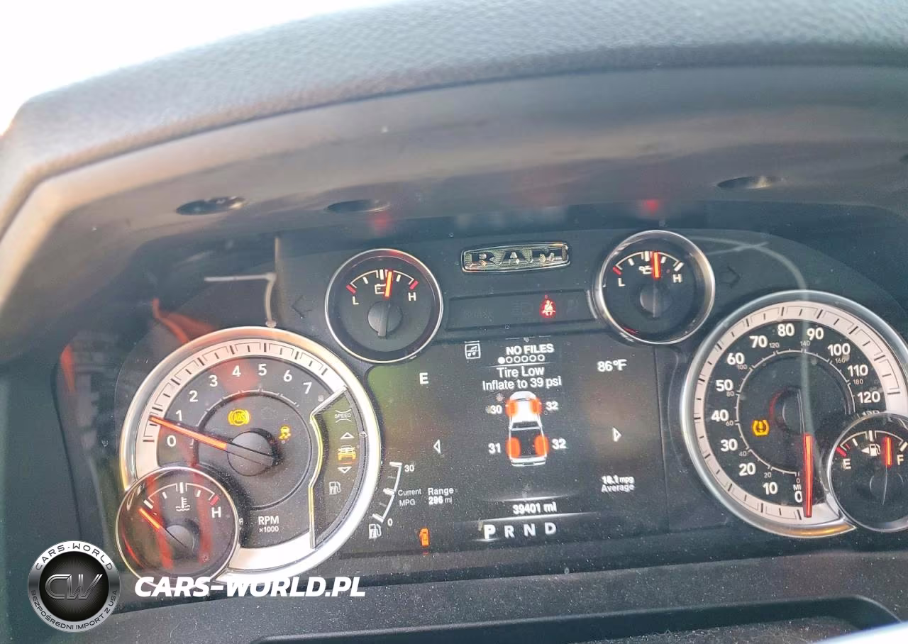 2021 Ram 1500 Classic Slt VIN:1C6RR7GG0MS527417 - 9