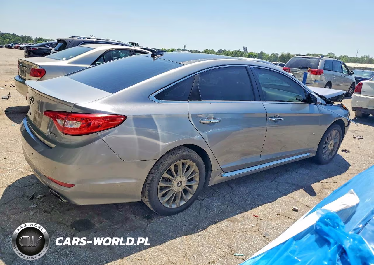 2015 Hyundai Sonata Limited VIN:5NPE34AF5FH077546 - 3