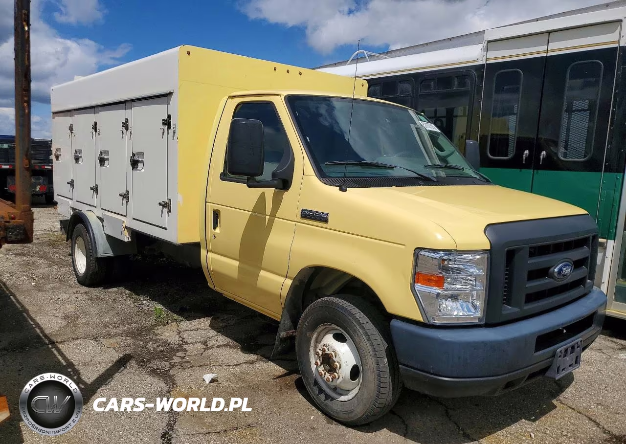 2019 Ford Econoline Cargo VIN:1FDXE4FS1KDC52265 - 4