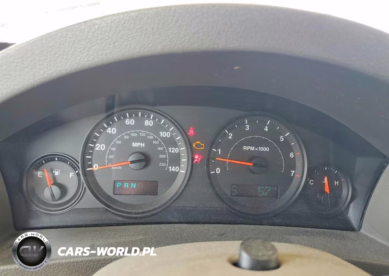 2005 Jeep Grand Cherokee Laredo VIN:1J4GS48K25C525101 - 9