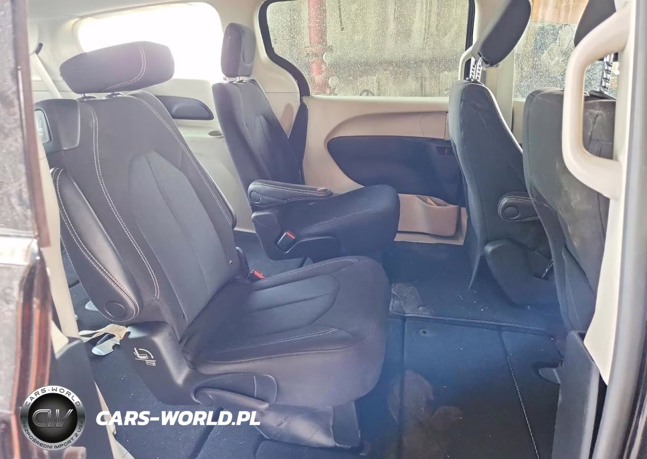 2023 Chrysler Voyager Lx VIN:2C4RC1CG0PR616441 - 11