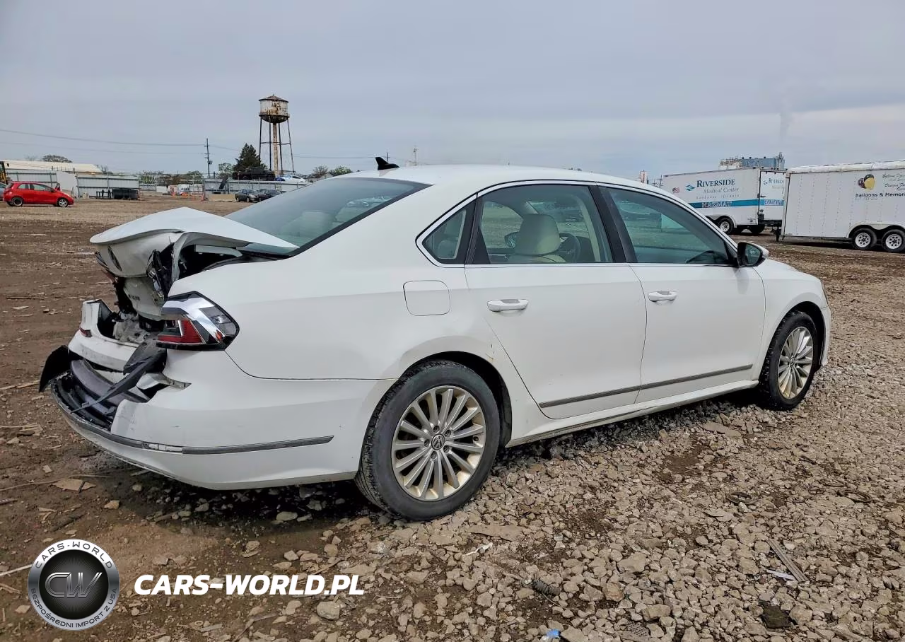2017 Volkswagen Passat Se VIN:1VWBT7A30HC001092 - 3