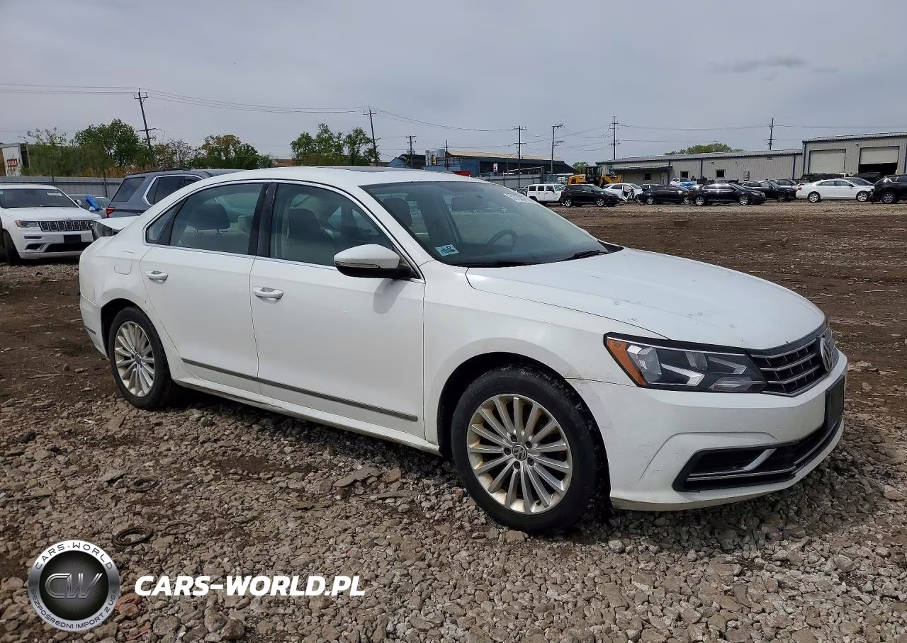 2017 Volkswagen Passat Se VIN:1VWBT7A30HC001092 - 4