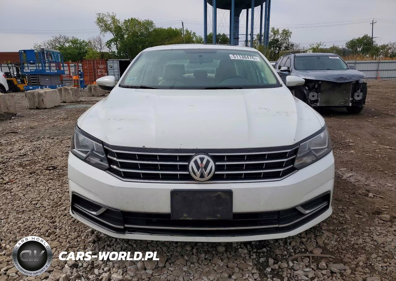 2017 Volkswagen Passat Se VIN:1VWBT7A30HC001092 - 5