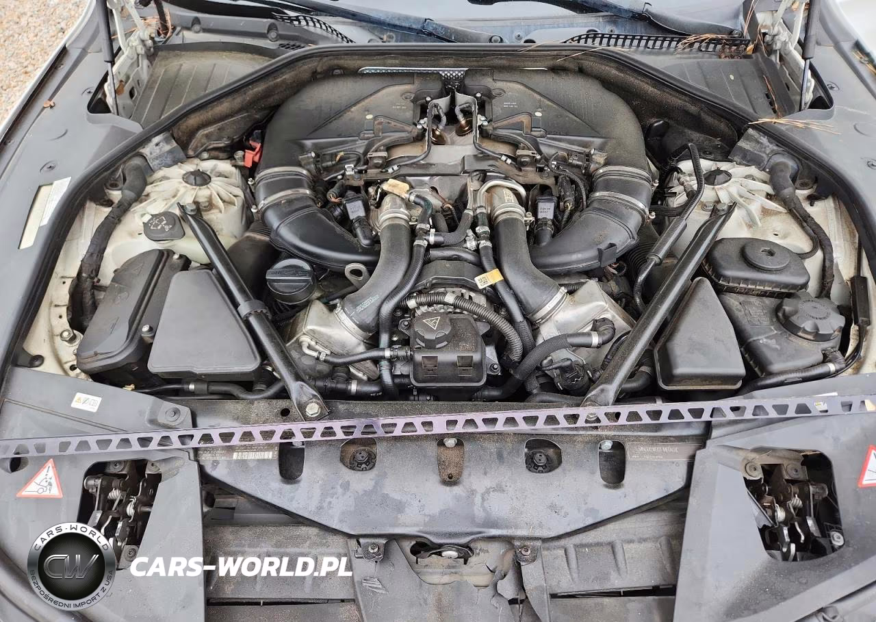 2011 BMW 750 Li VIN:WBAKB8C51BCY66992 - 11