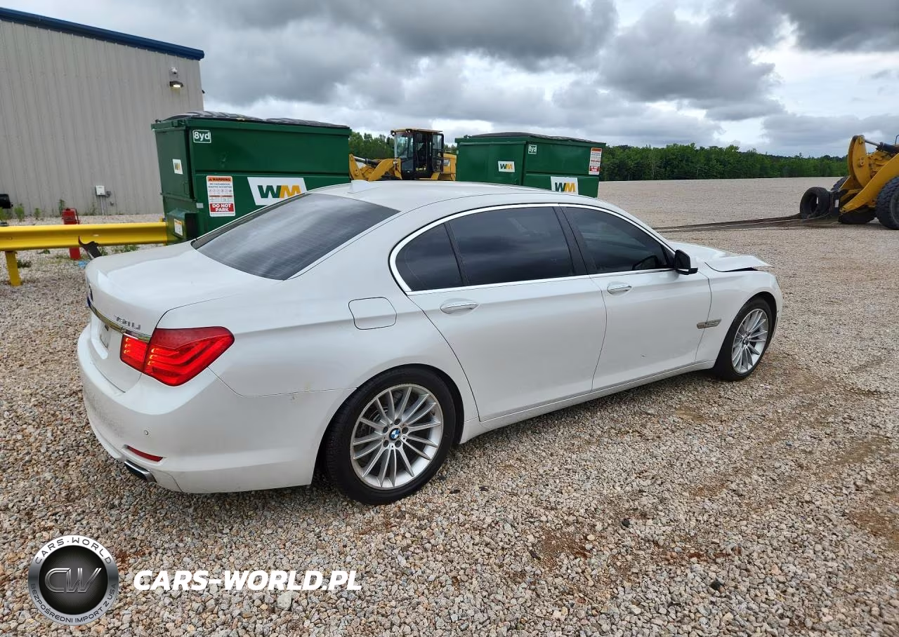 2011 BMW 750 Li VIN:WBAKB8C51BCY66992 - 3
