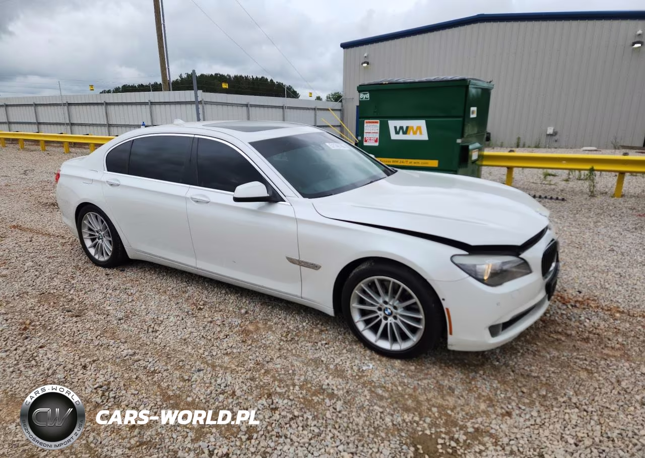 2011 BMW 750 Li VIN:WBAKB8C51BCY66992 - 4